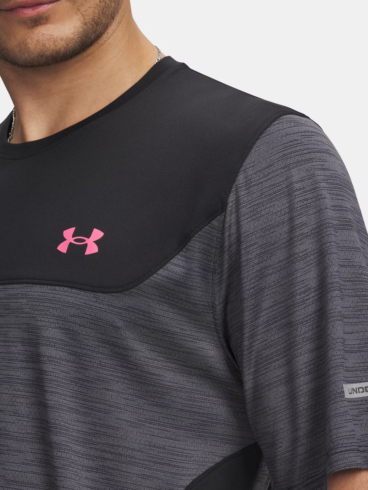 T-SHIRT  TECH* UTILITY UNDER ARMOUR DA UOMO NERO
