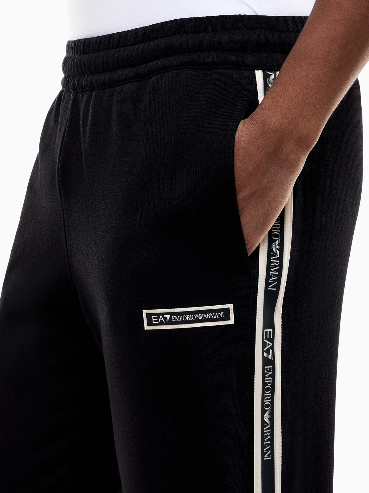 Ea7 Emporio Armani Train Logo Serie, pantalone da uomo nero