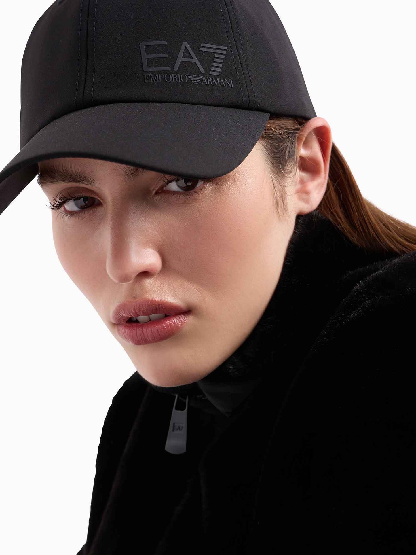 CAPPELLO EA7 EMPORIO ARMANI UNISEX NERO