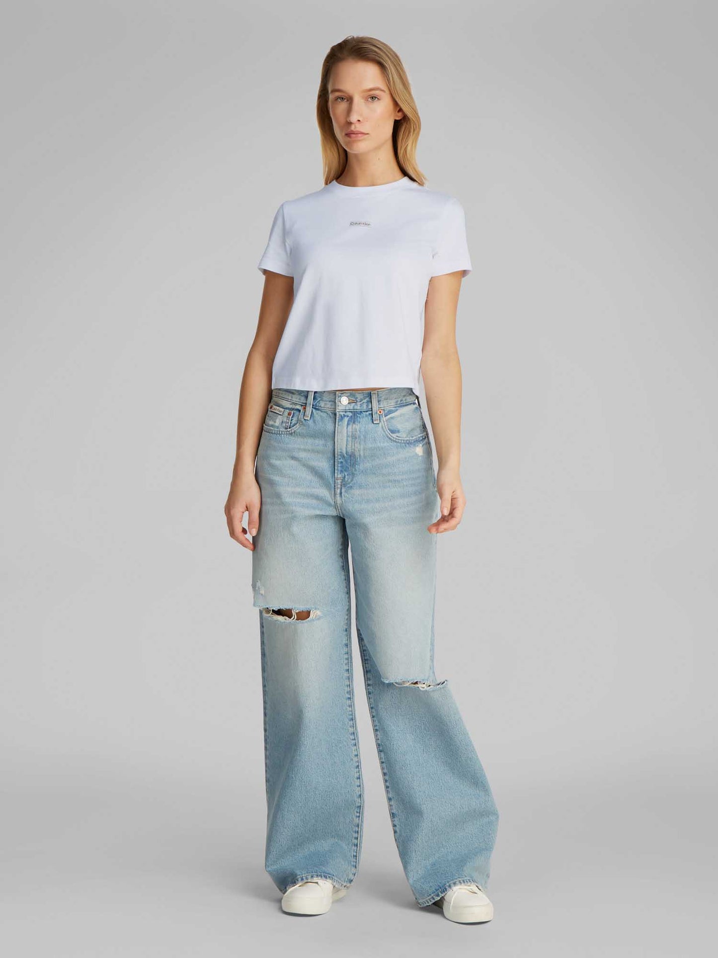 T-SHIRT CROPPED CALVIN KLEIN JEANS DONNA BIANCO