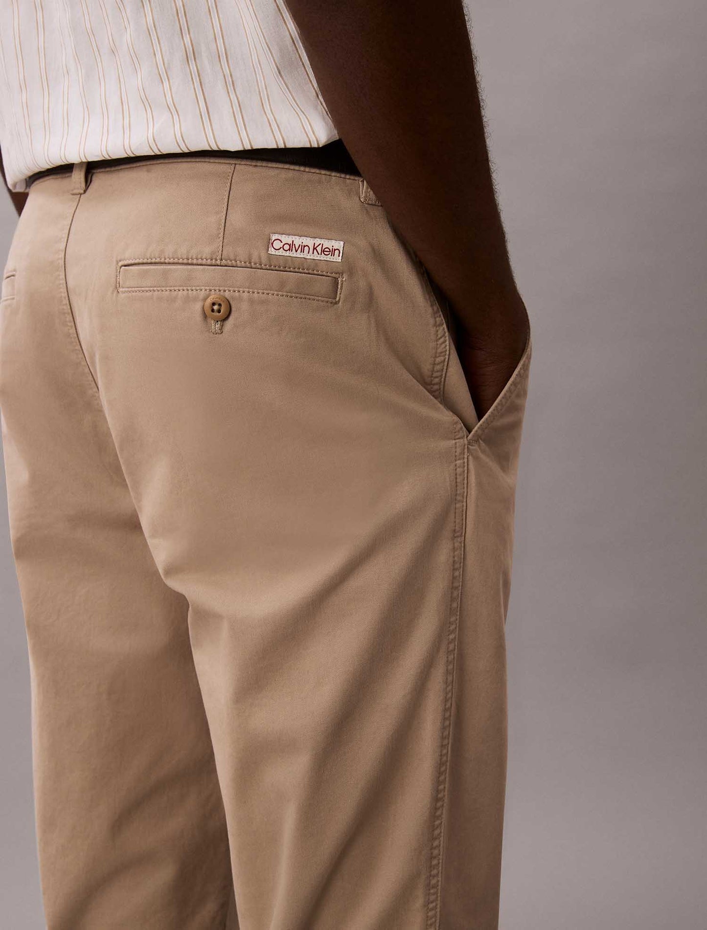 Pantalone chino slim beige da uomo Calvin Klein per un look casual