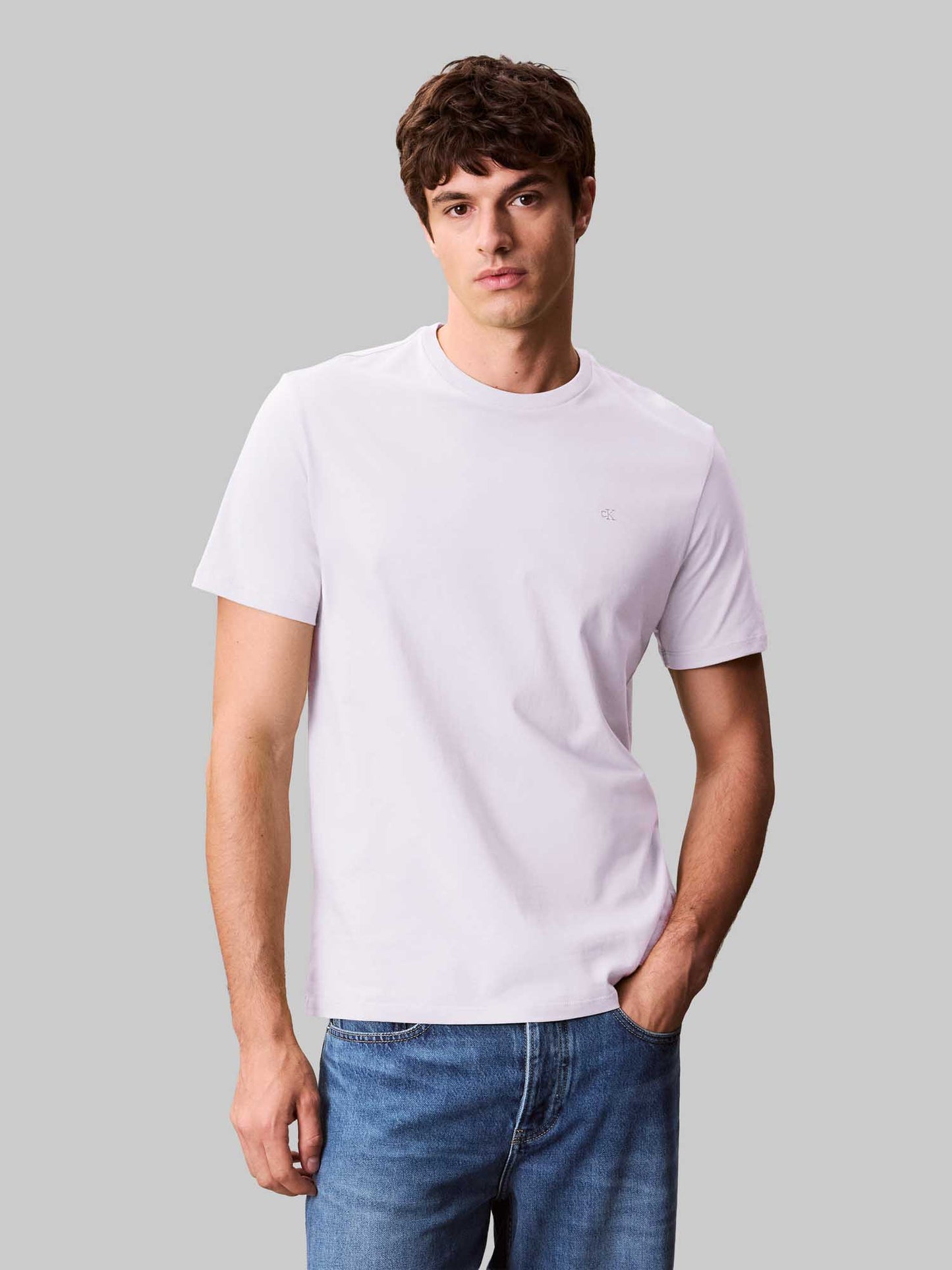 T-SHIRT CON LOGO RICAMATO CALVIN KLEIN JEANS UOMO BIANCO