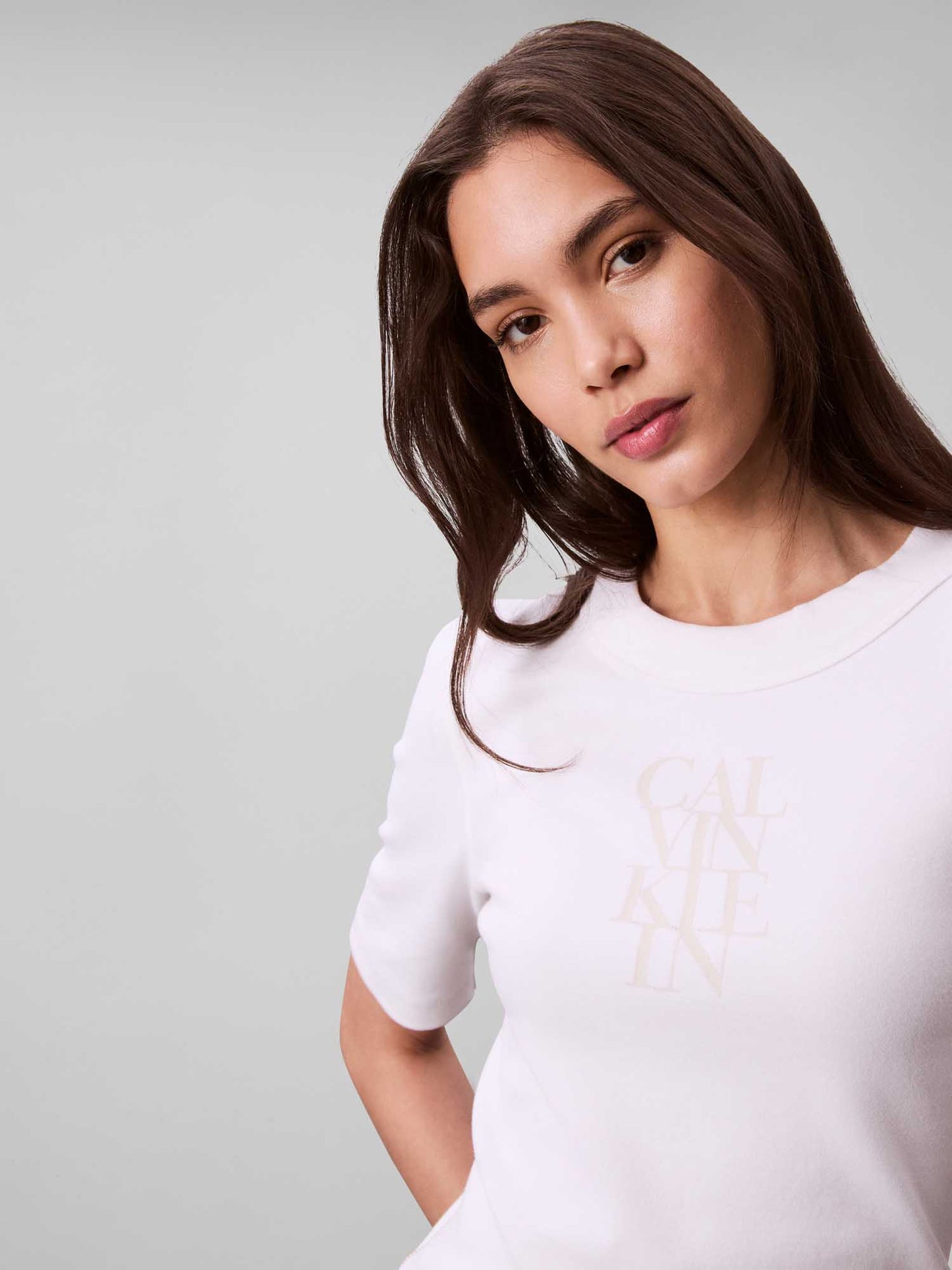 MAGLIA MANICHE LUNGHE CON LOGO CALVIN KLEIN JEANS DA DONNA BIANCO