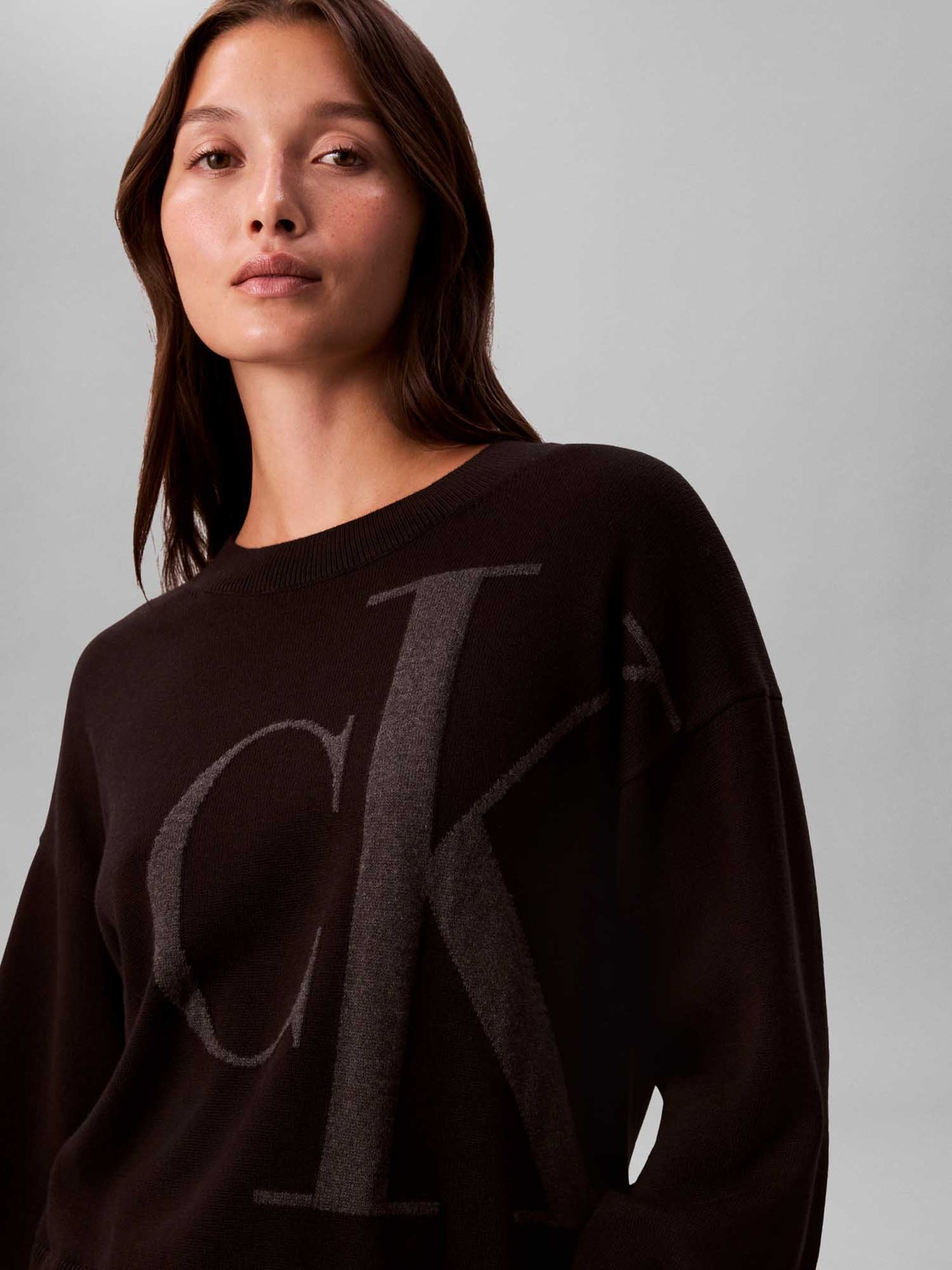 Maglia nera Calvin Klein Jeans con monogramma jacquard da donna