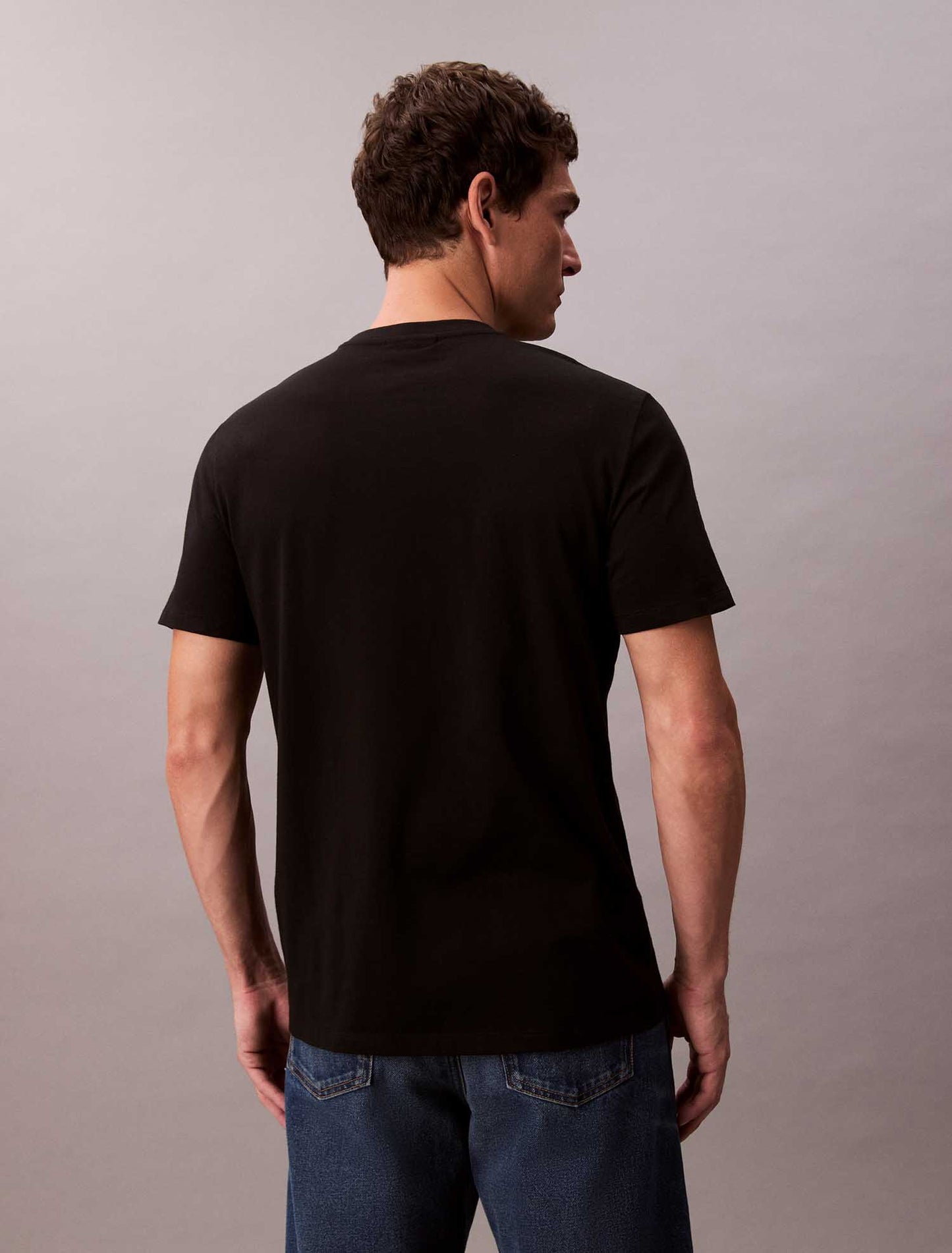 T-SHIRT BADGE CALVIN KLEIN JEANS UOMO NERO