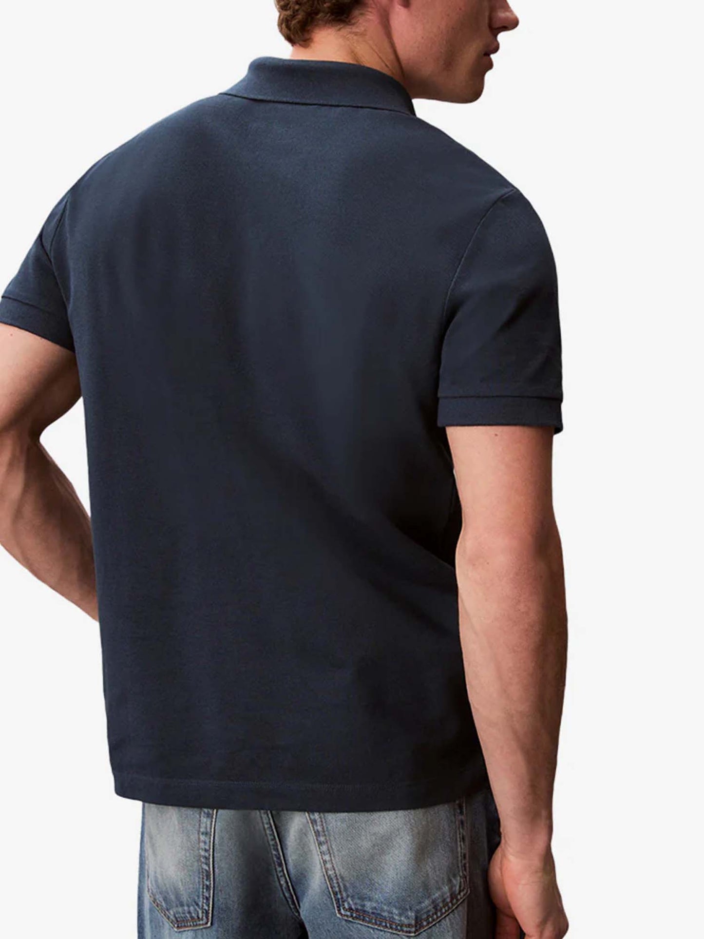 Calvin Klein Polo da uomo in cotone blu con colletto aperto