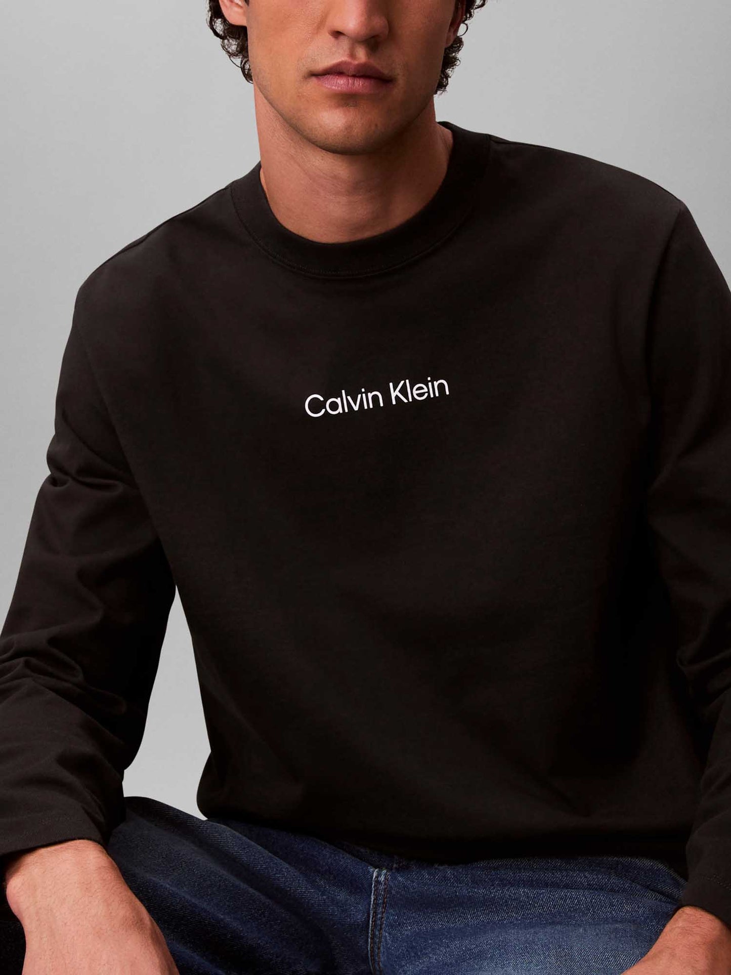 Calvin Klein Jeans t-shirt a manica lunga nera da uomo
