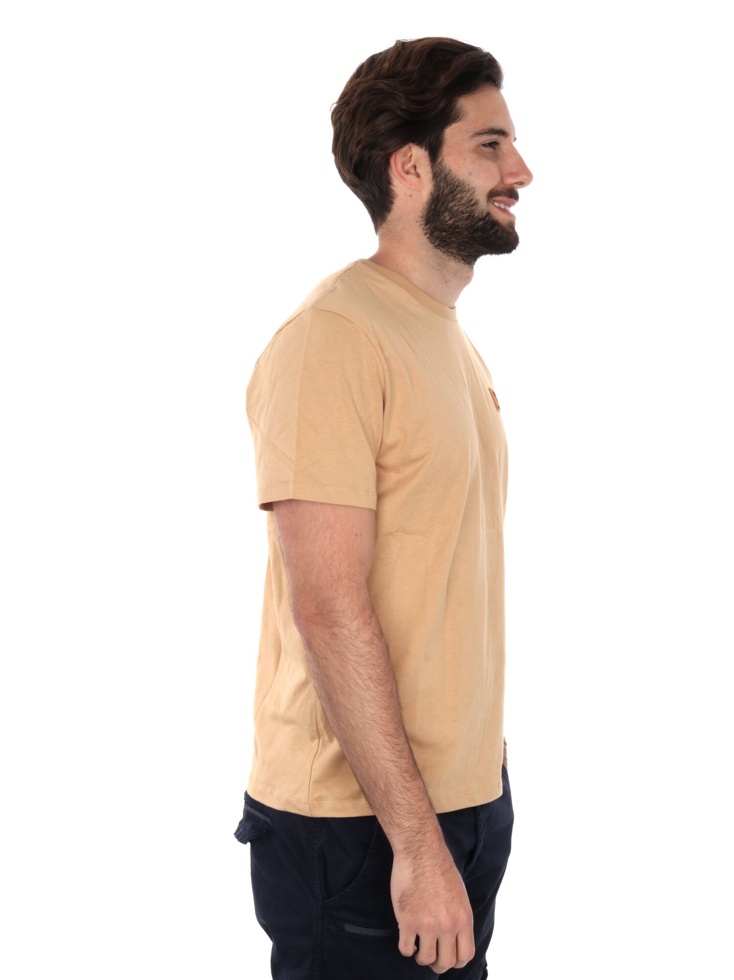 T-SHIRT CON PACH LOGO TIMBERLAND DA UOMO OCRA