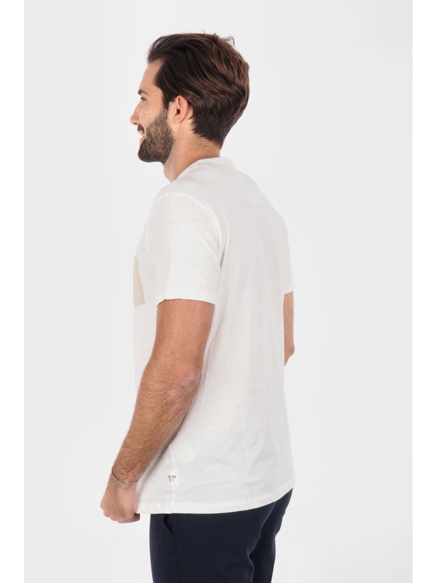 T-SHIRT CON TASCHINO YES ZEE UOMO GESSO