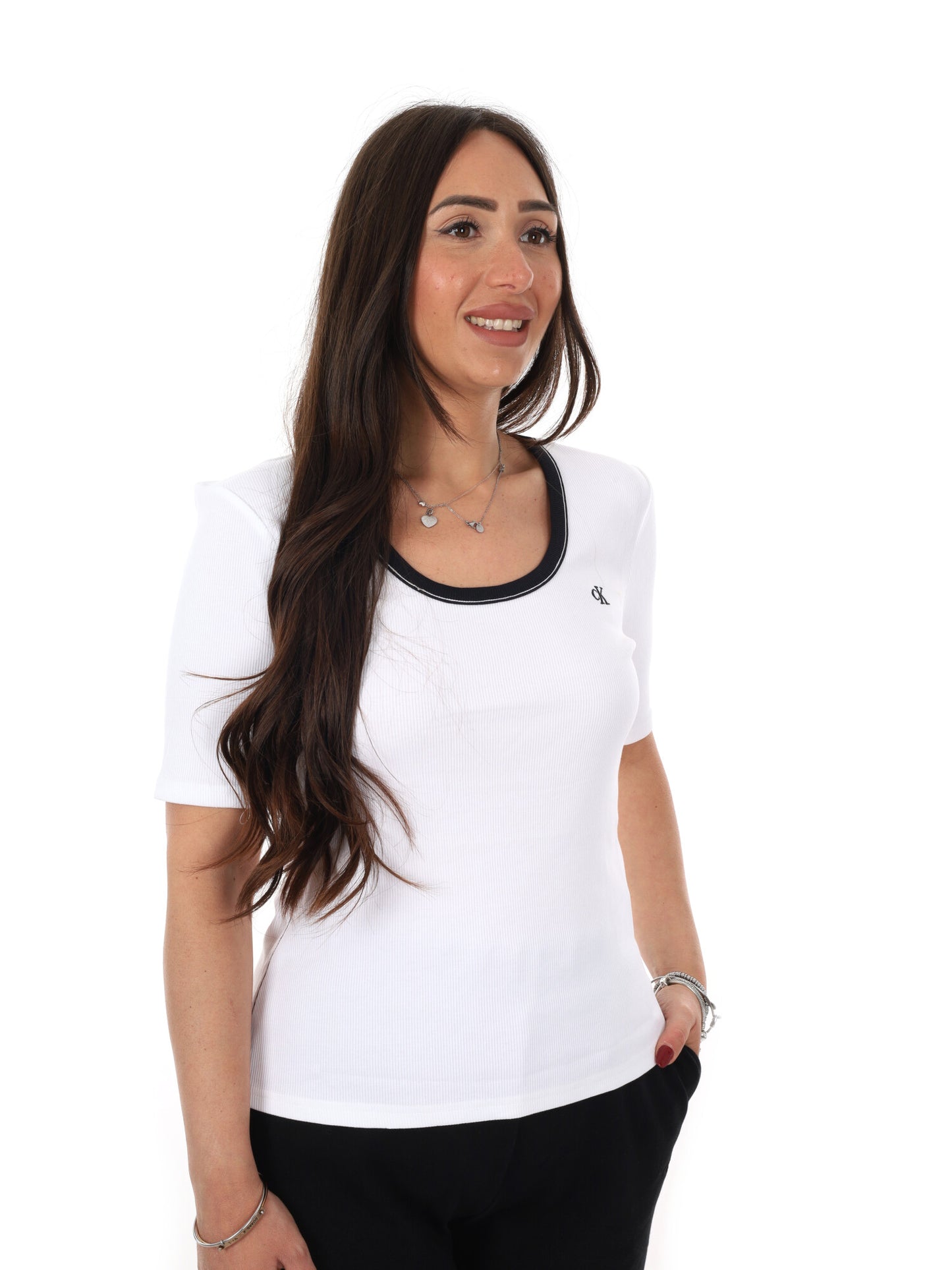 T-shirt donna Calvin Klein in cotone bianca con scollo a giro