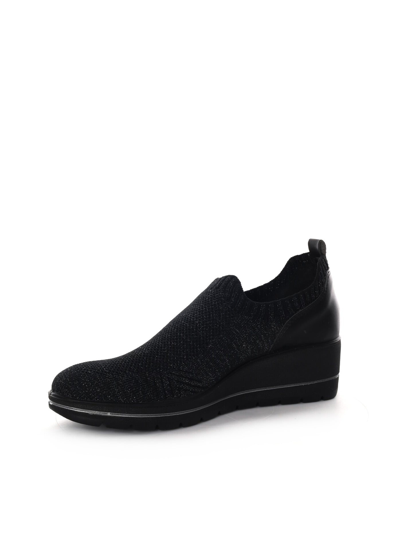 Imac slip on donna in nero versatile e confortevole