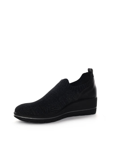 Imac slip on donna in nero versatile e confortevole
