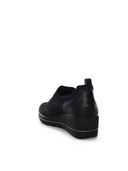 Imac slip on donna in nero versatile e confortevole