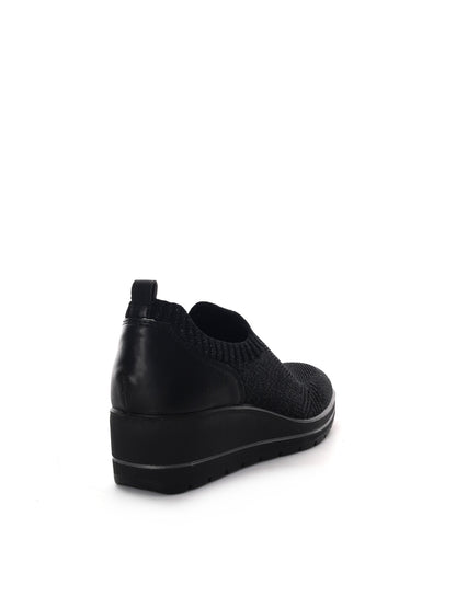 Imac slip on donna in nero versatile e confortevole