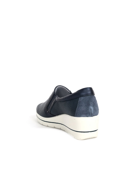Slip on donna Imac blu per la primavera