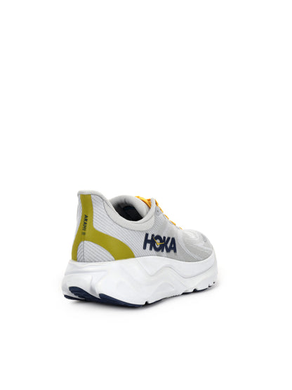 SCARPA RUNNING ARAHI 8 HOKA DA UOMO GRIGIO