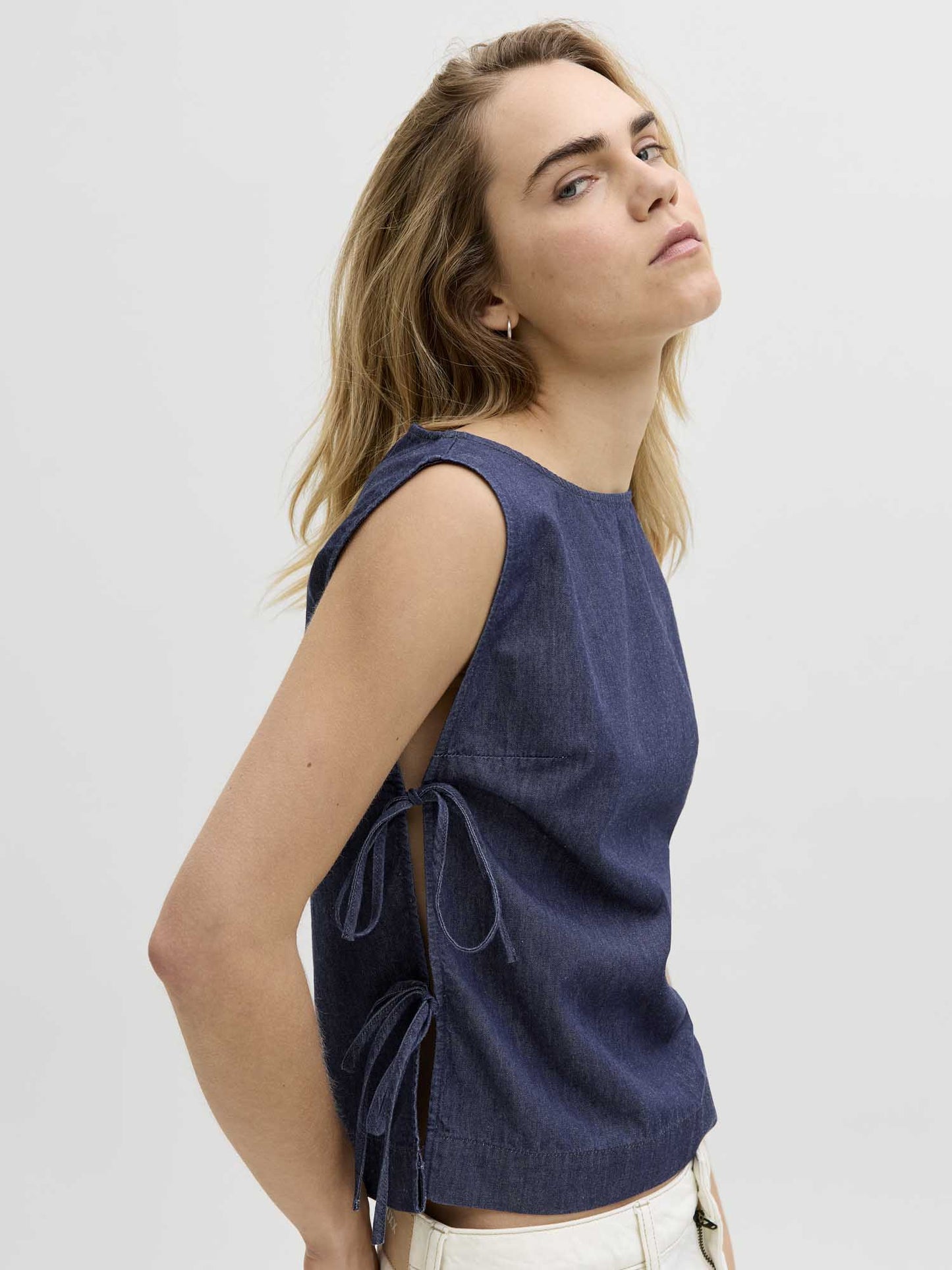 Canotta donna JJXX Debby top nel raffinato colore Denim