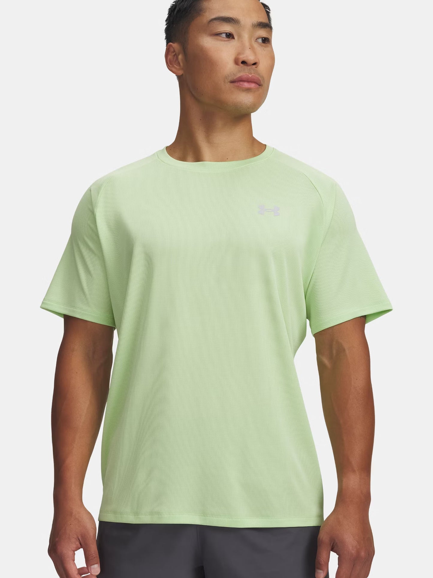Under Armour Tech, t-shirt sportiva uomo gialla leggera e traspirante