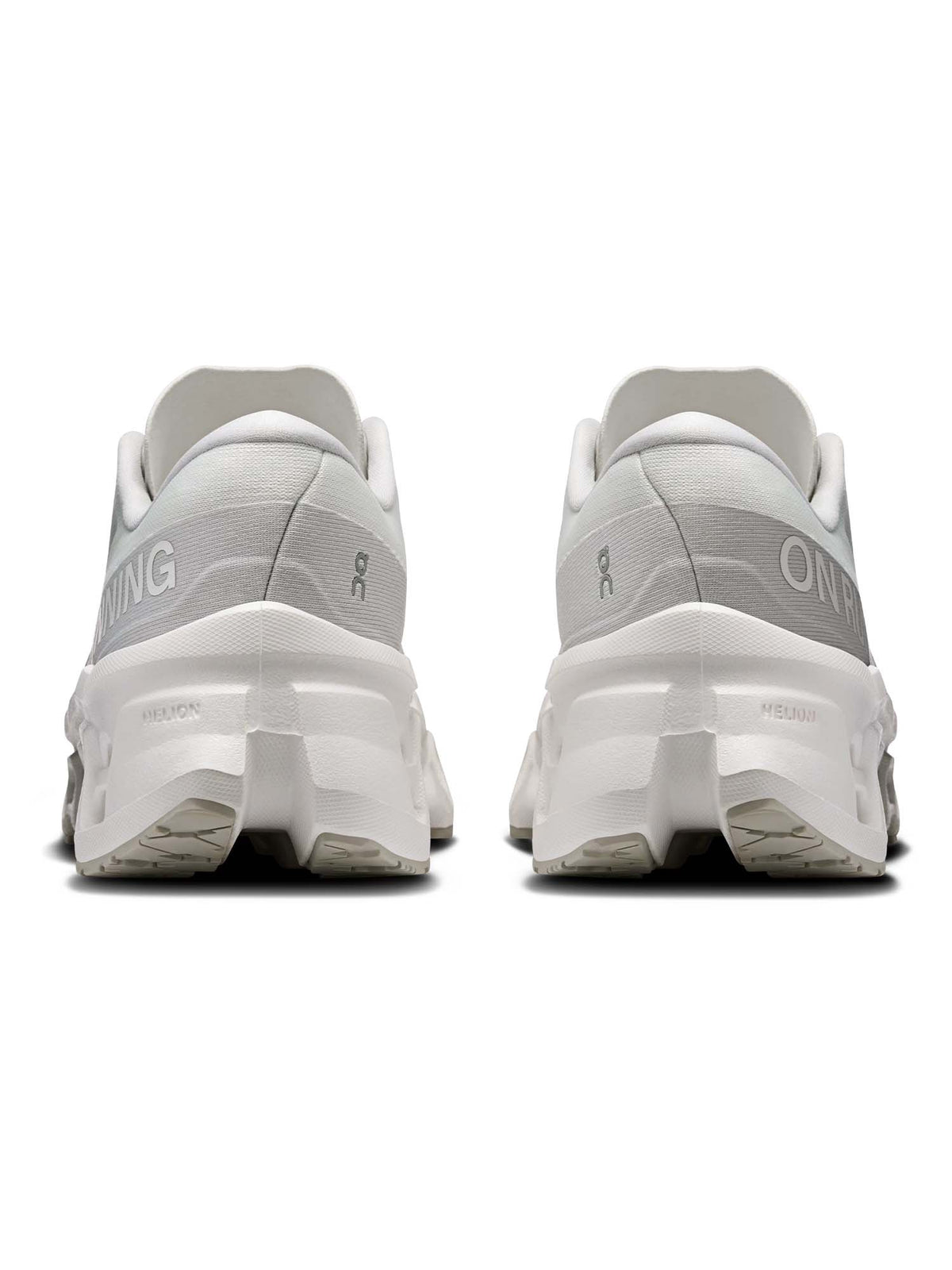 On cloudmonster 3 scarpa running da donna bianco