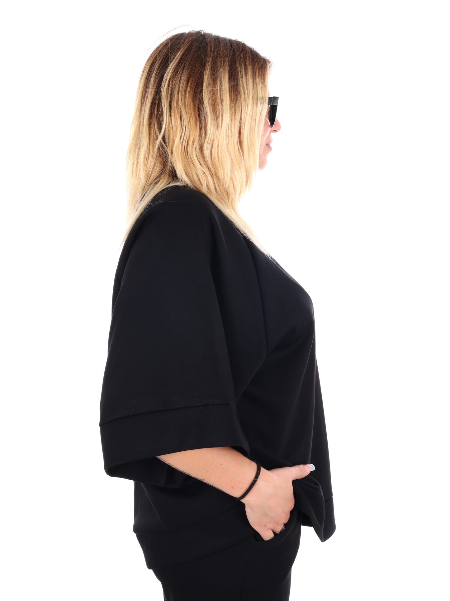 FELPA CON MANICHE AMPIE MISS LOVE DA DONNA NERO