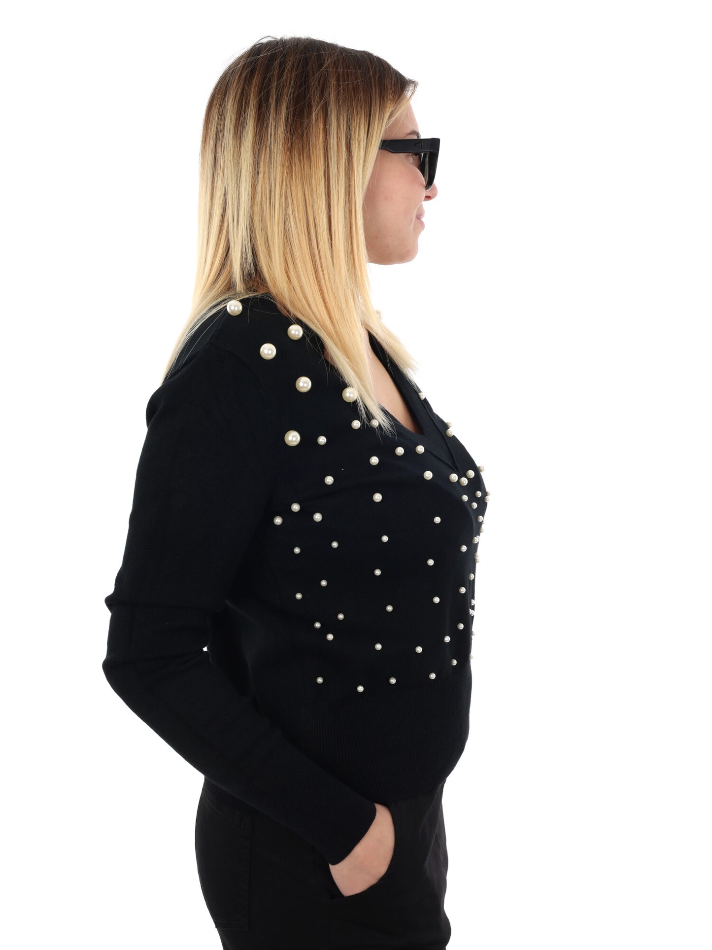 MAGLIA SCOLLO A V E PERLE MISS LOVE DA DONNA NERO