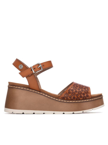 Sandalo da donna Refresh beige con zeppa comoda per primavera estate