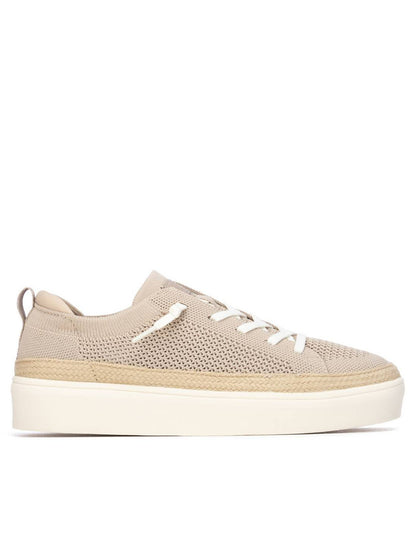 Sneakers stringate Refresh donna beige per un look casual versatile
