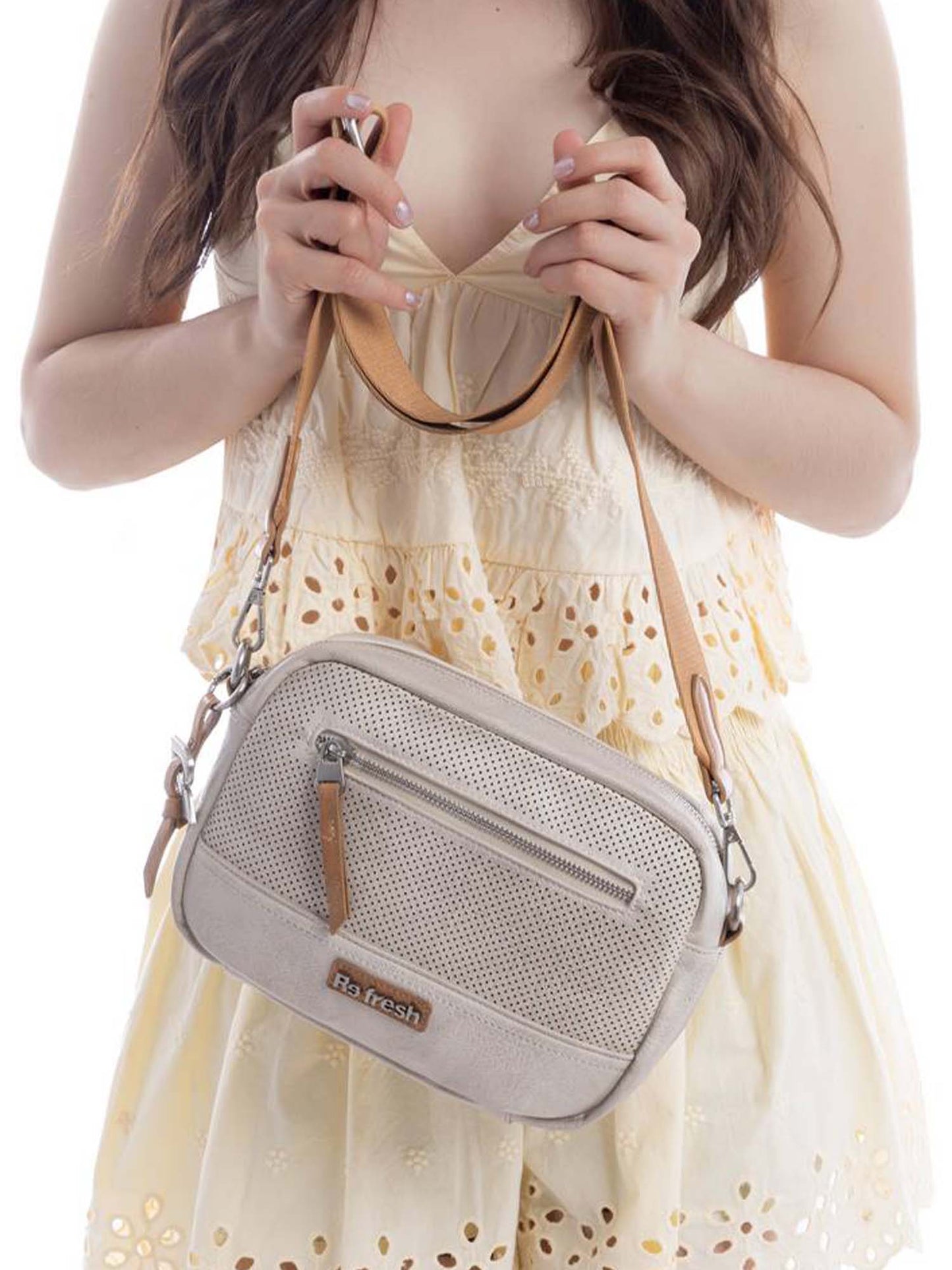 Borsa a tracolla Refresh bianca da donna versatile ed elegante