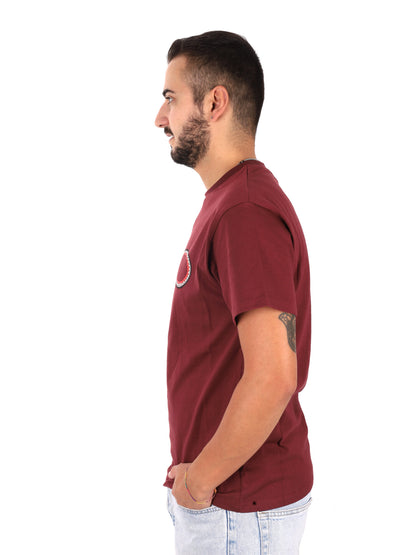 Propaganda 26FWPRTS934 BORDO, t-shirt da uomo bordeaux
