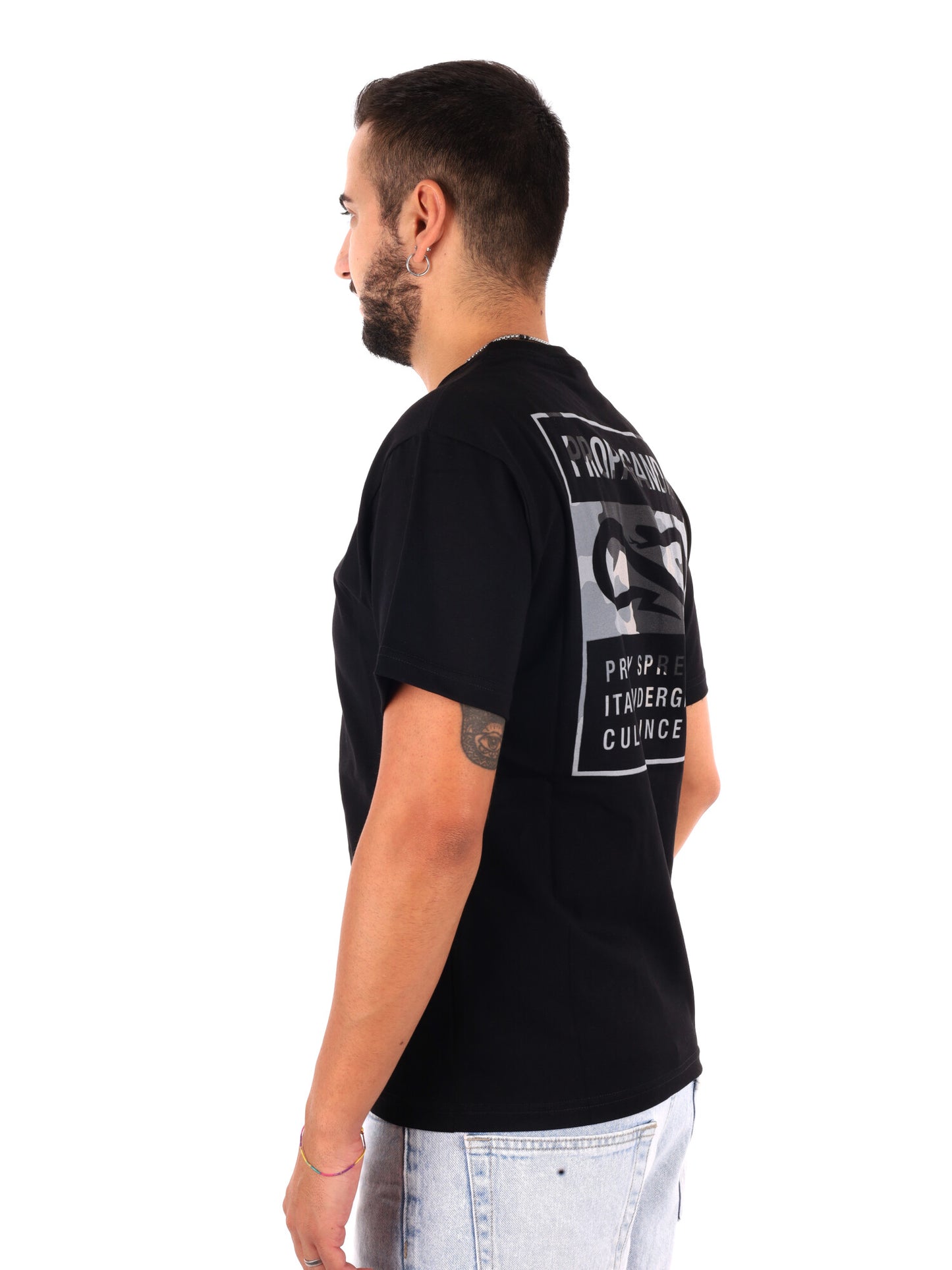 Propaganda, t-shirt da uomo nera