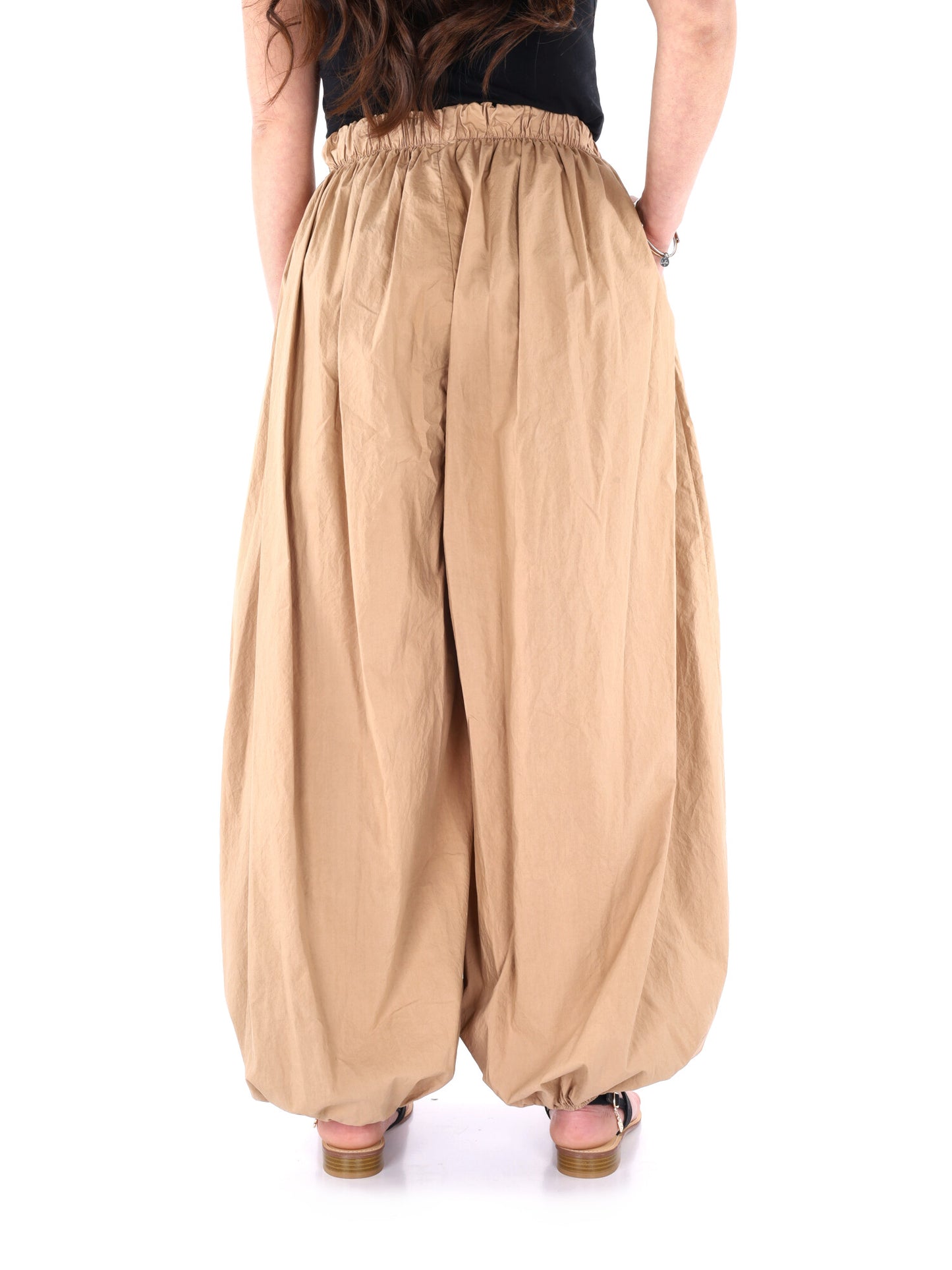 Pantaloni beige da donna Miss Love, eleganza e comfort