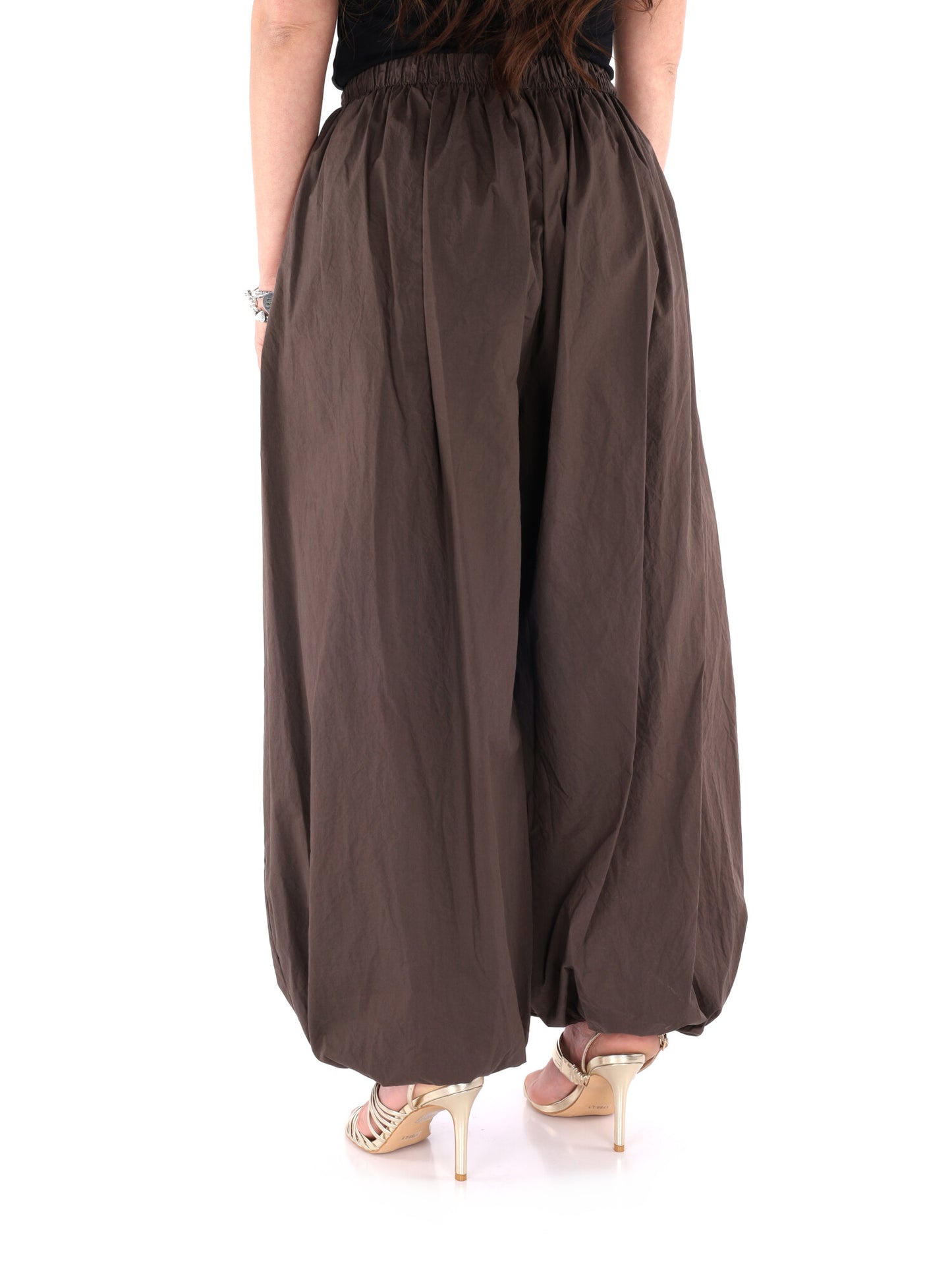 Pantaloni donna Miss Love marroni, stile versatile e confortevole