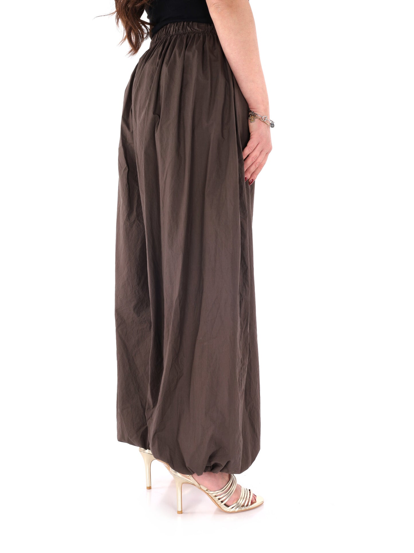 Pantaloni donna Miss Love marroni, stile versatile e confortevole