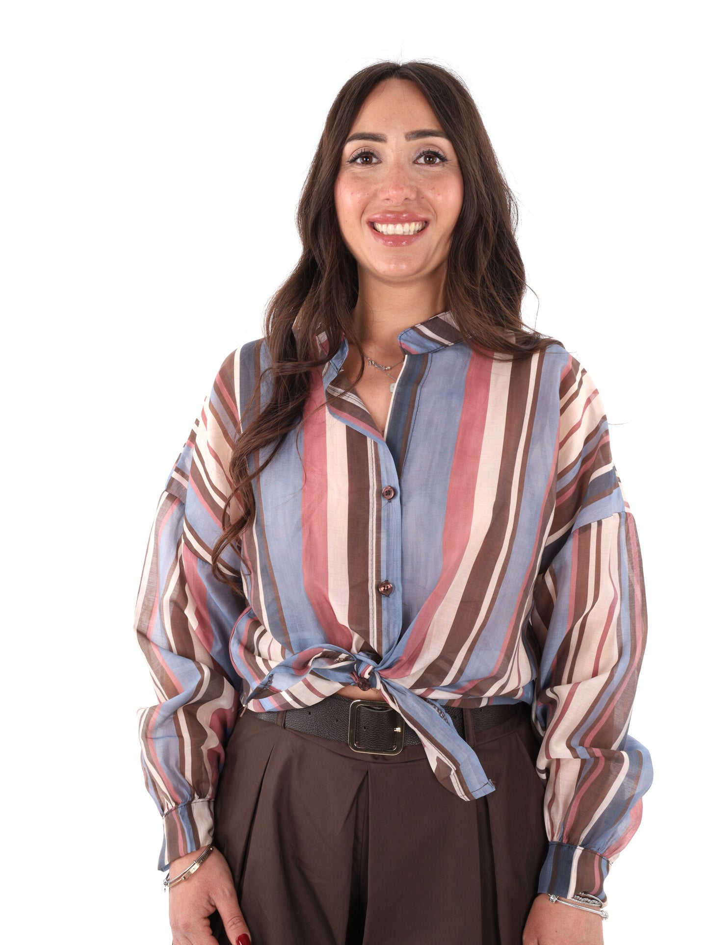 Camicia azzurra da donna Miss Love, raffinata e versatile