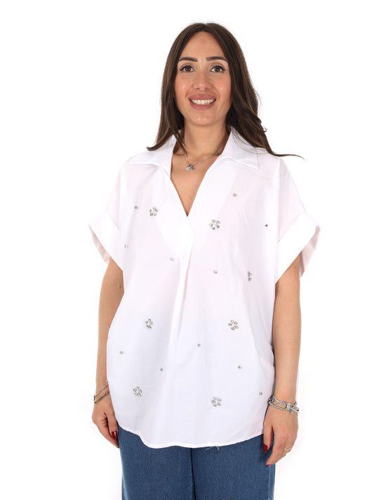 Miss Love camicia bianca da donna elegante e versatile