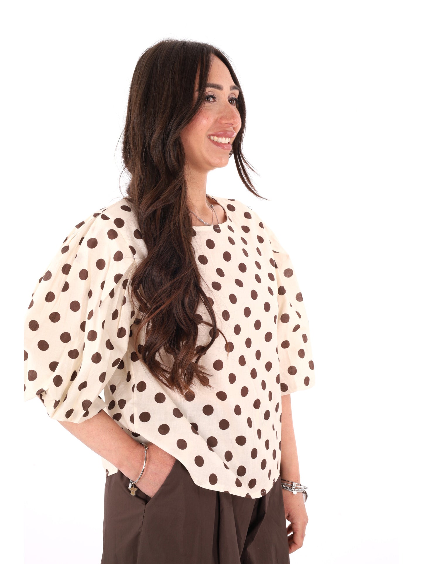 Miss Love blusa donna in colore crema elegante e versatile