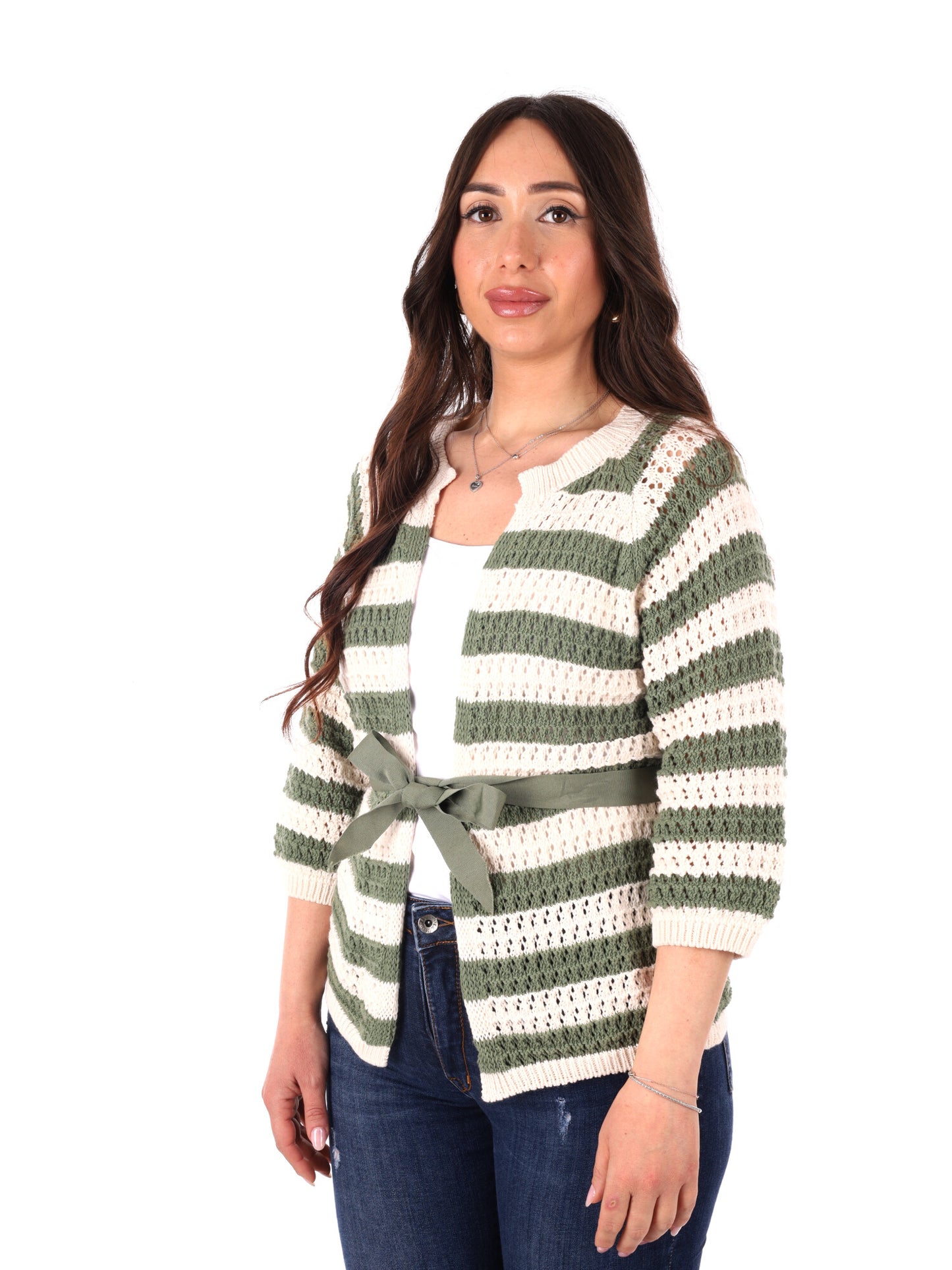Maglia verde militare Miss Love da donna per un look versatile