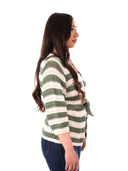 Maglia verde militare Miss Love da donna per un look versatile
