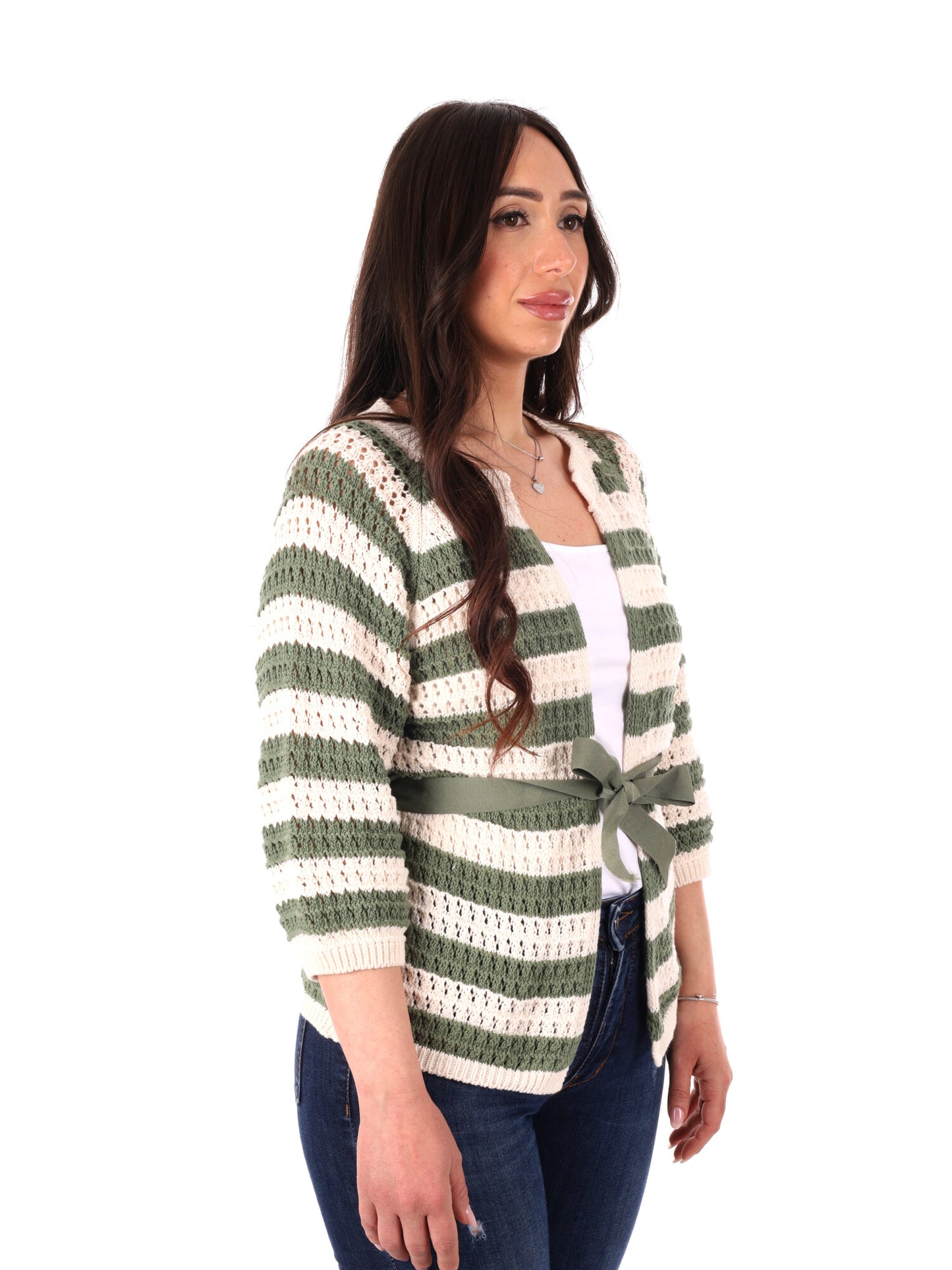 Maglia verde militare Miss Love da donna per un look versatile