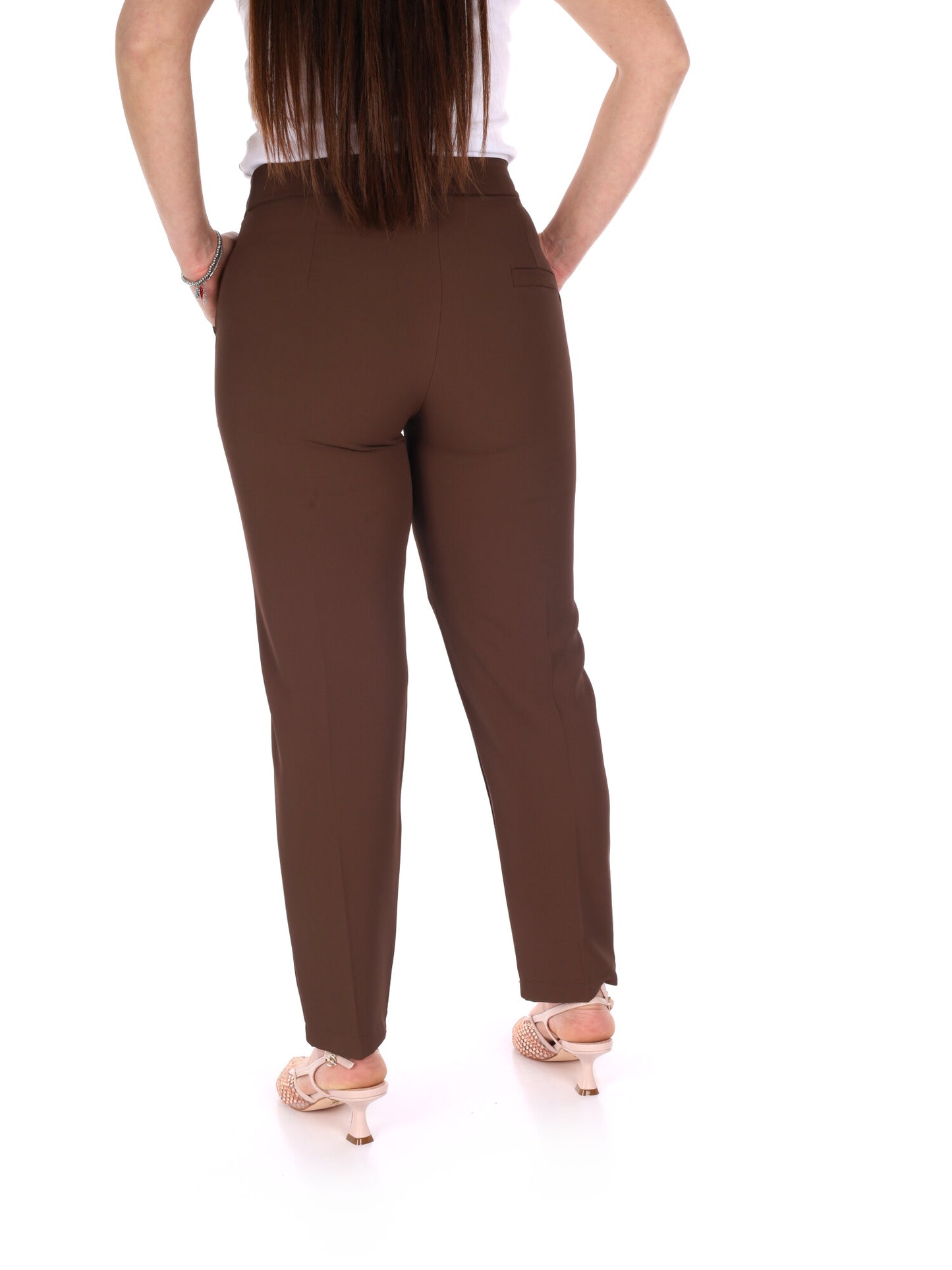 Pantaloni Miss Love donna beige dal taglio versatile e moderno