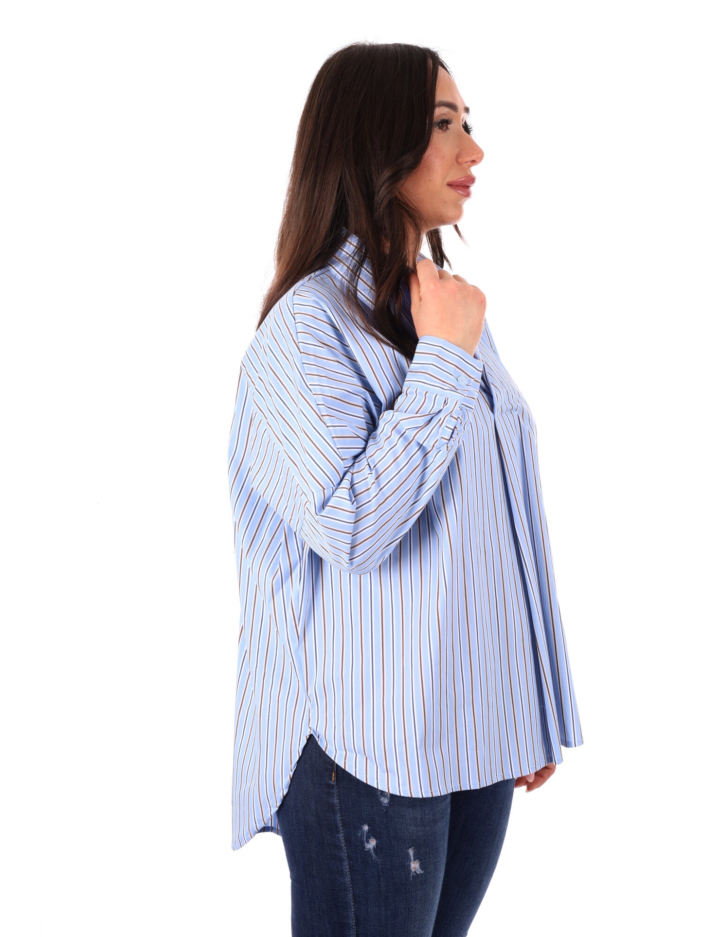 Camicia donna Miss Love azzurra in stile contemporaneo e chic