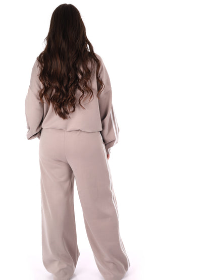 Tuta casual da donna Miss Love color fango con felpa e pantalone