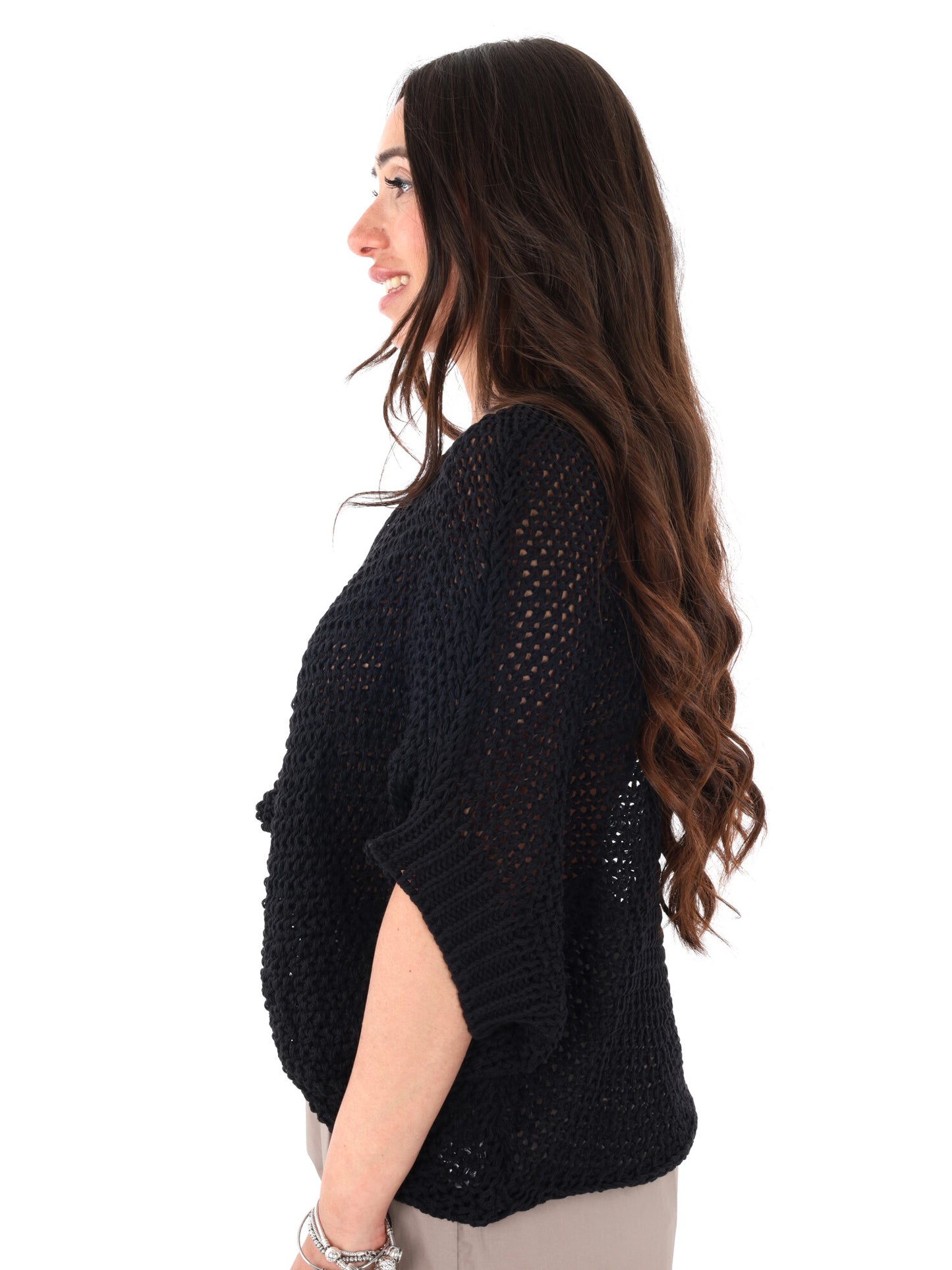 Miss Love maglia nera da donna elegante e versatile