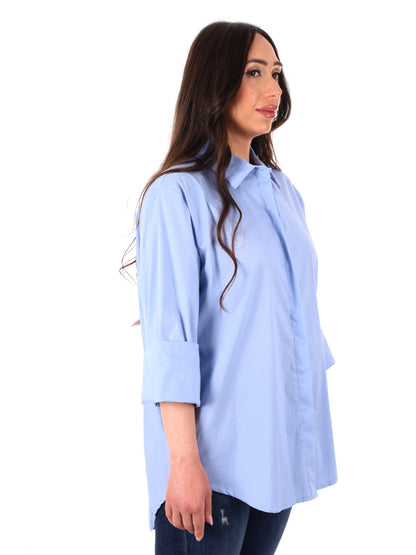 Camicia azzurra Miss Love da donna, stile casual e raffinato