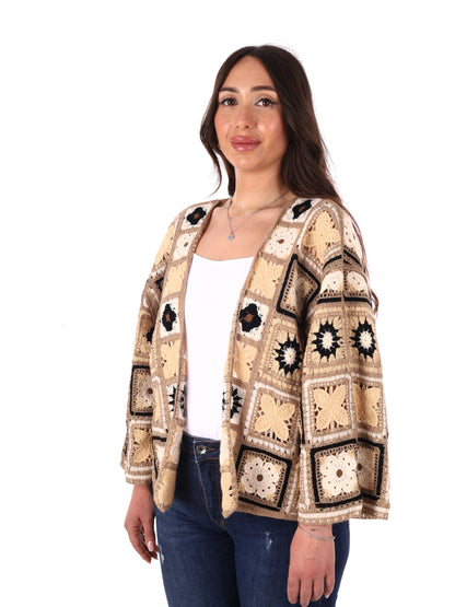 Cardigan donna Miss Love in tinta fango versatile e raffinato