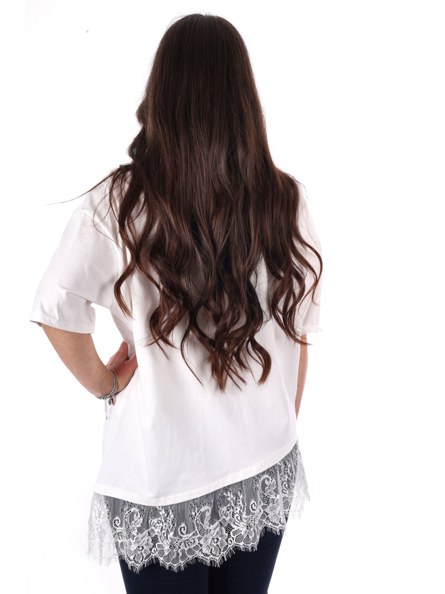 Miss Love t-shirt donna crema dal design versatile e casual