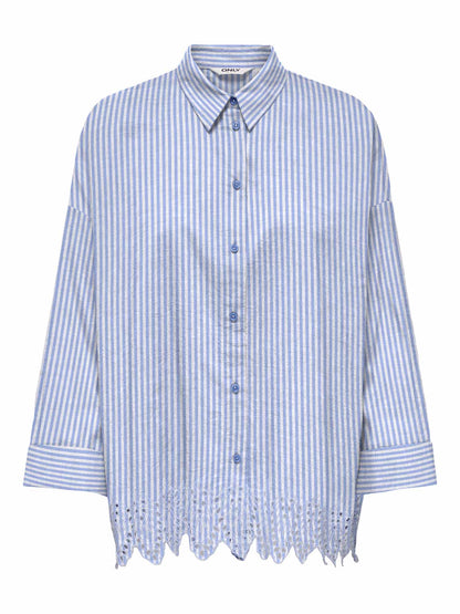 Only Graces, camicia azzurra da donna dal design femminile