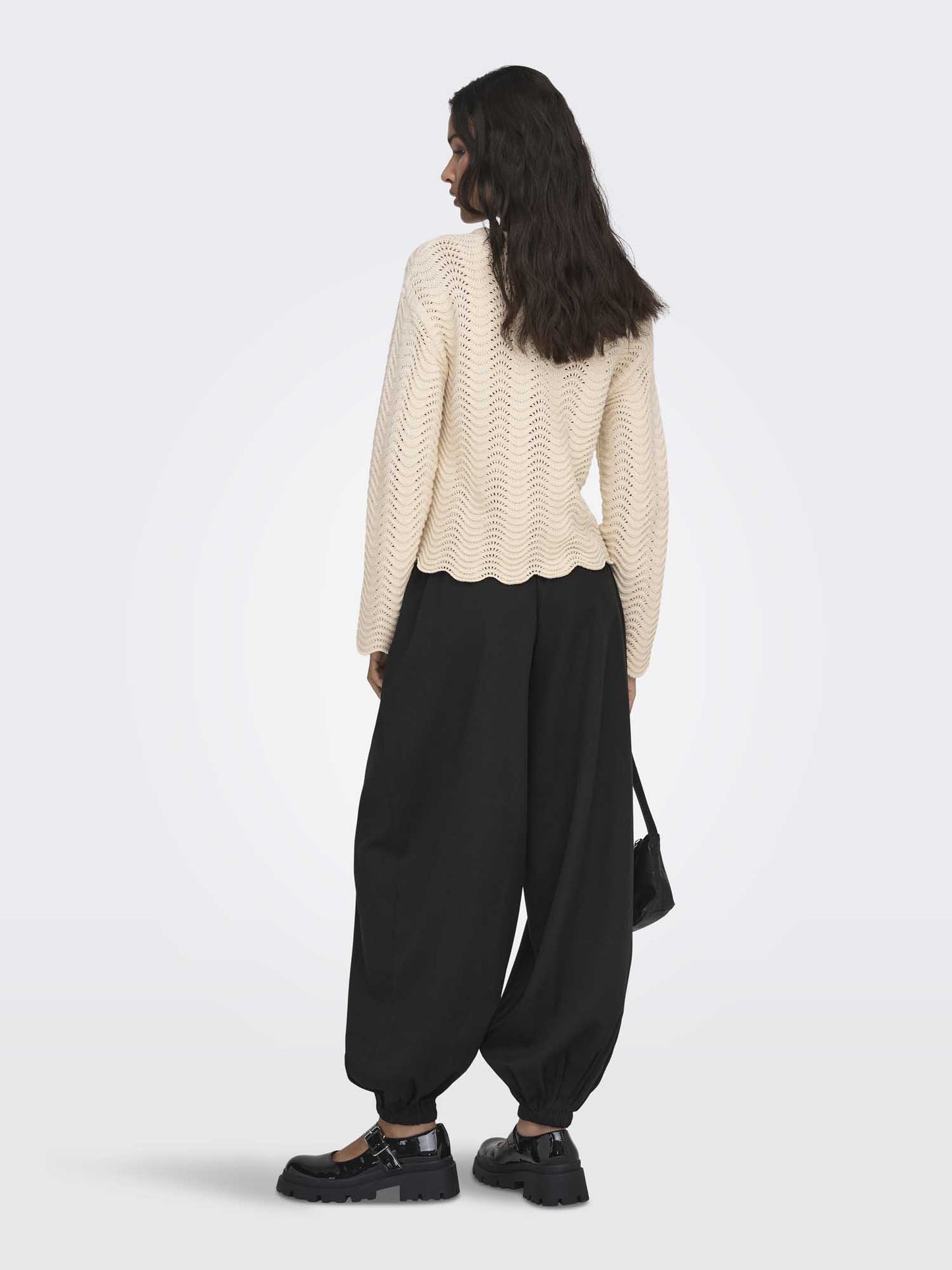 Only Onlasa, maglia donna beige con struttura a onde