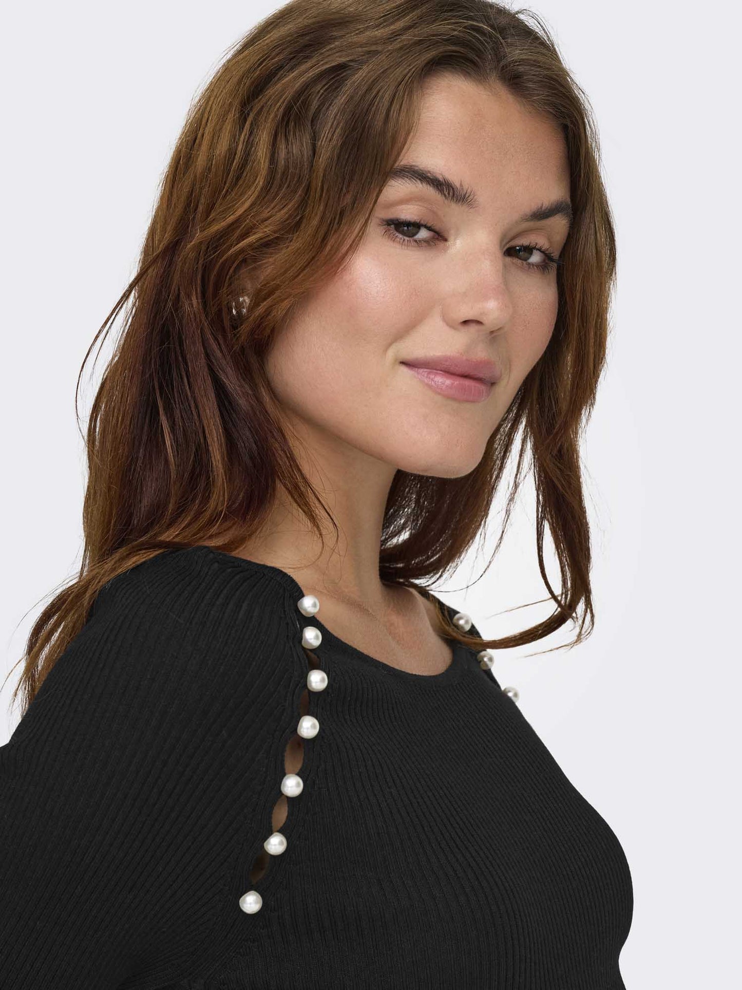 Maglia da donna Only Onlmeddi con collo ampio nera