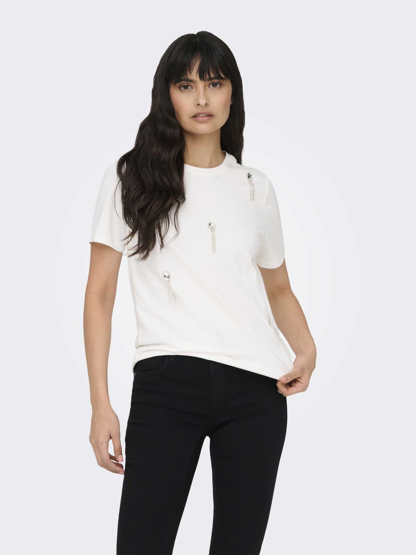 Only t-shirt maniche corte da donna color crema per look casual